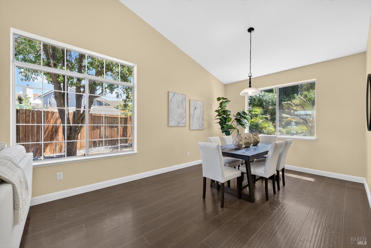 219 Berkshire Court Vacaville CA 95687