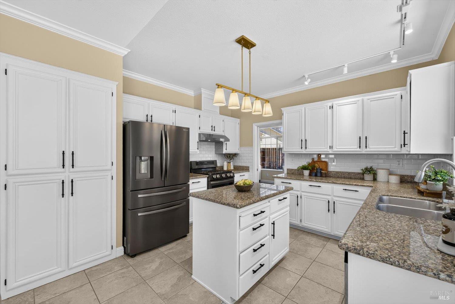 219 Berkshire Court Vacaville CA 95687