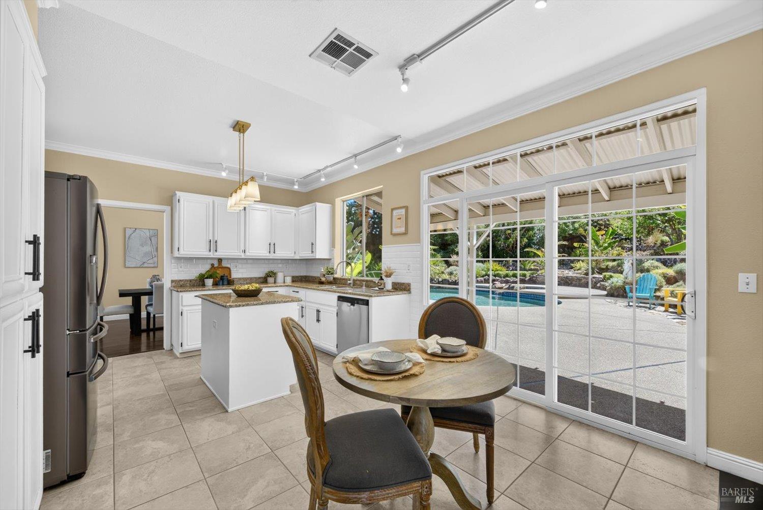 219 Berkshire Court Vacaville CA 95687