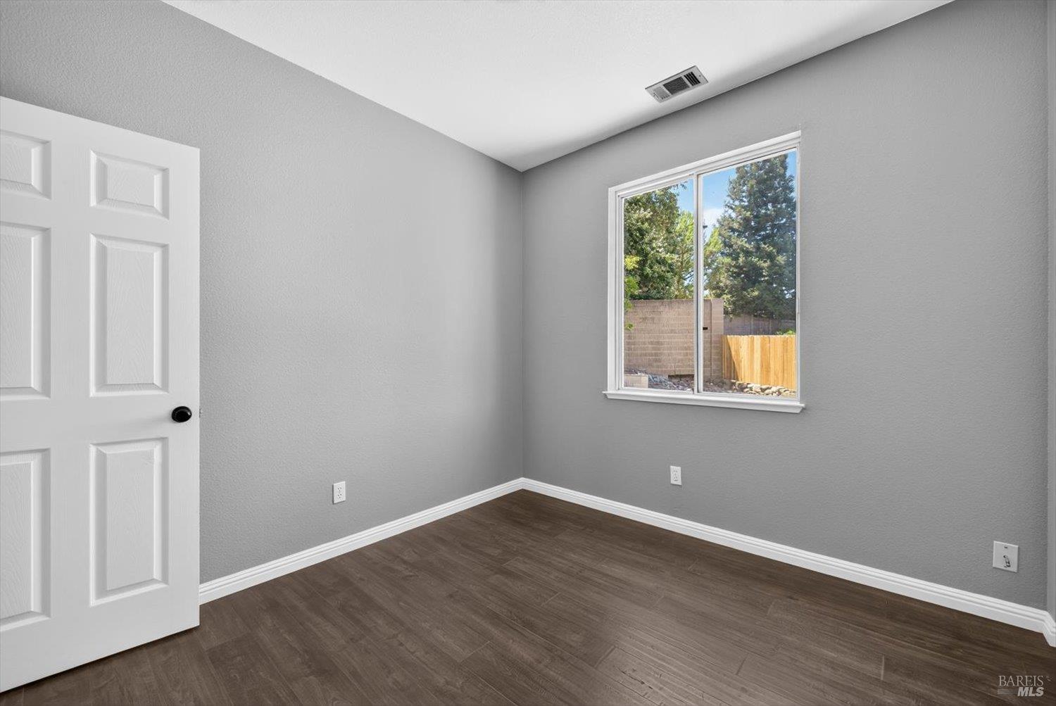 219 Berkshire Court Vacaville CA 95687