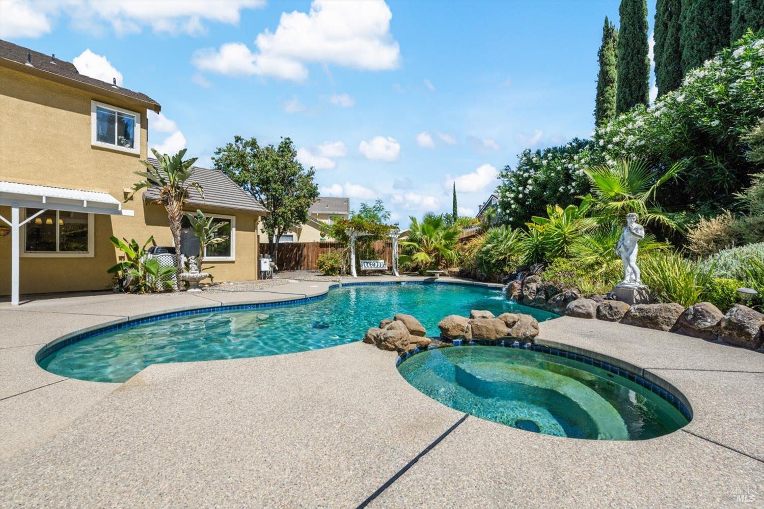 219 Berkshire Court Vacaville CA 95687