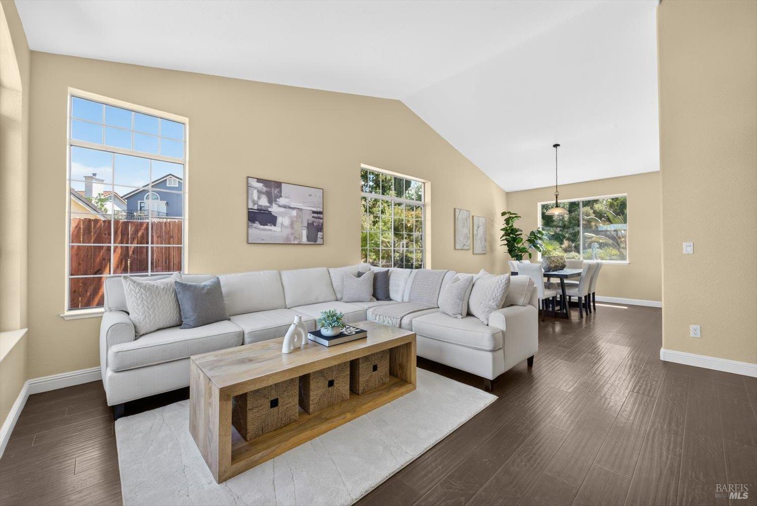 219 Berkshire Court Vacaville CA 95687