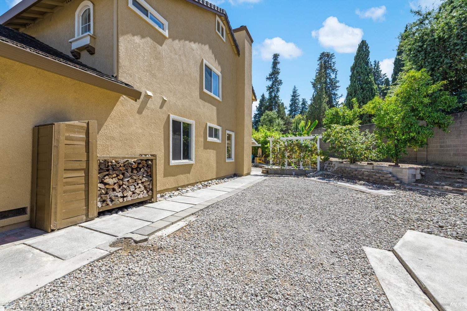219 Berkshire Court Vacaville CA 95687
