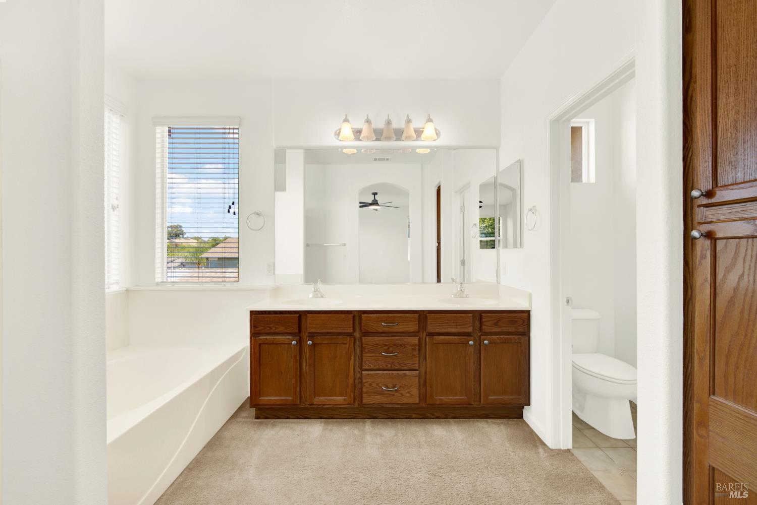 1073 Cabernet Court Vacaville CA 95688