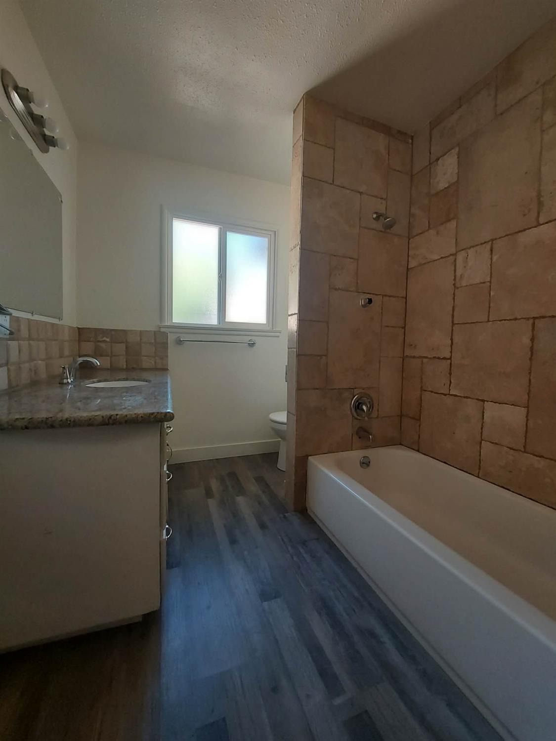 445 Coleman Court Modesto CA 95354