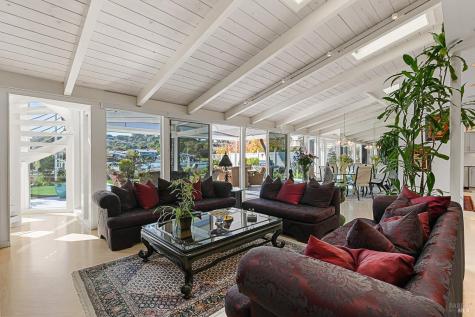 15 Sorrento Way San Rafael CA 94901