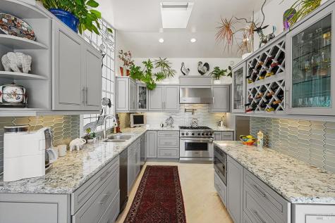 15 Sorrento Way San Rafael CA 94901