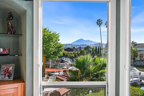 15 Sorrento Way San Rafael CA 94901