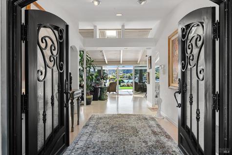 15 Sorrento Way San Rafael CA 94901
