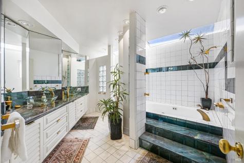 15 Sorrento Way San Rafael CA 94901