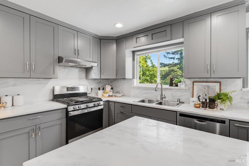 112 Palomar Lane Vallejo CA 94591