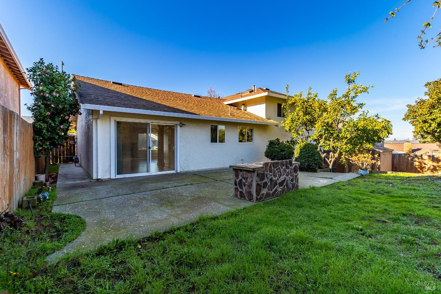 112 Palomar Lane Vallejo CA 94591