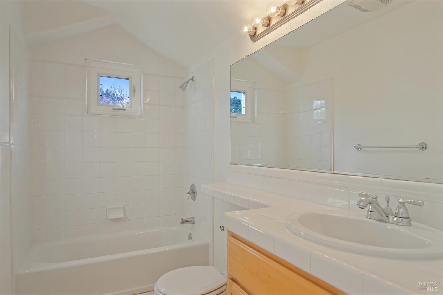 362 Engler Street Sonoma CA 95476