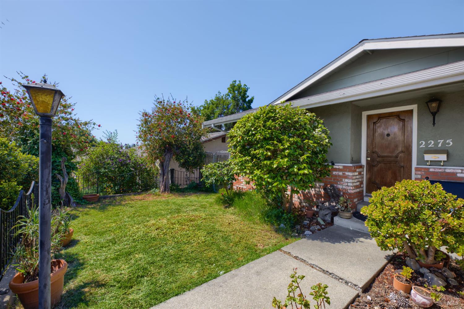 2275 Cambridge Drive Fairfield CA 94533