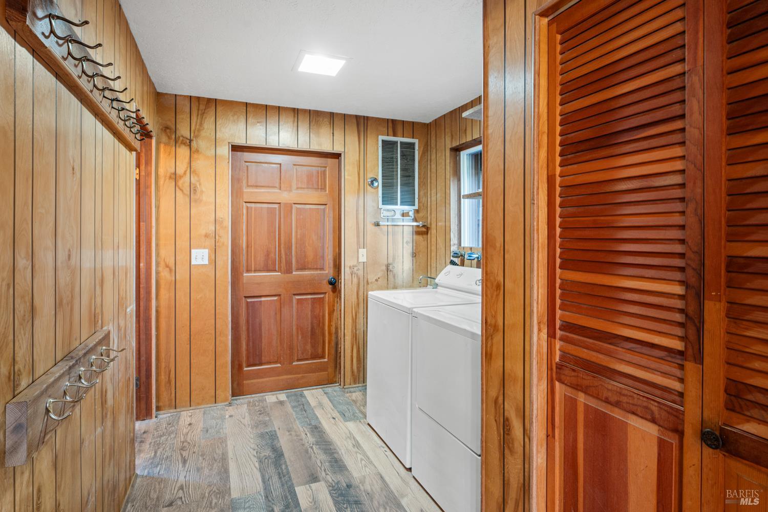 7680 Highway 128 Highway Philo CA 95466