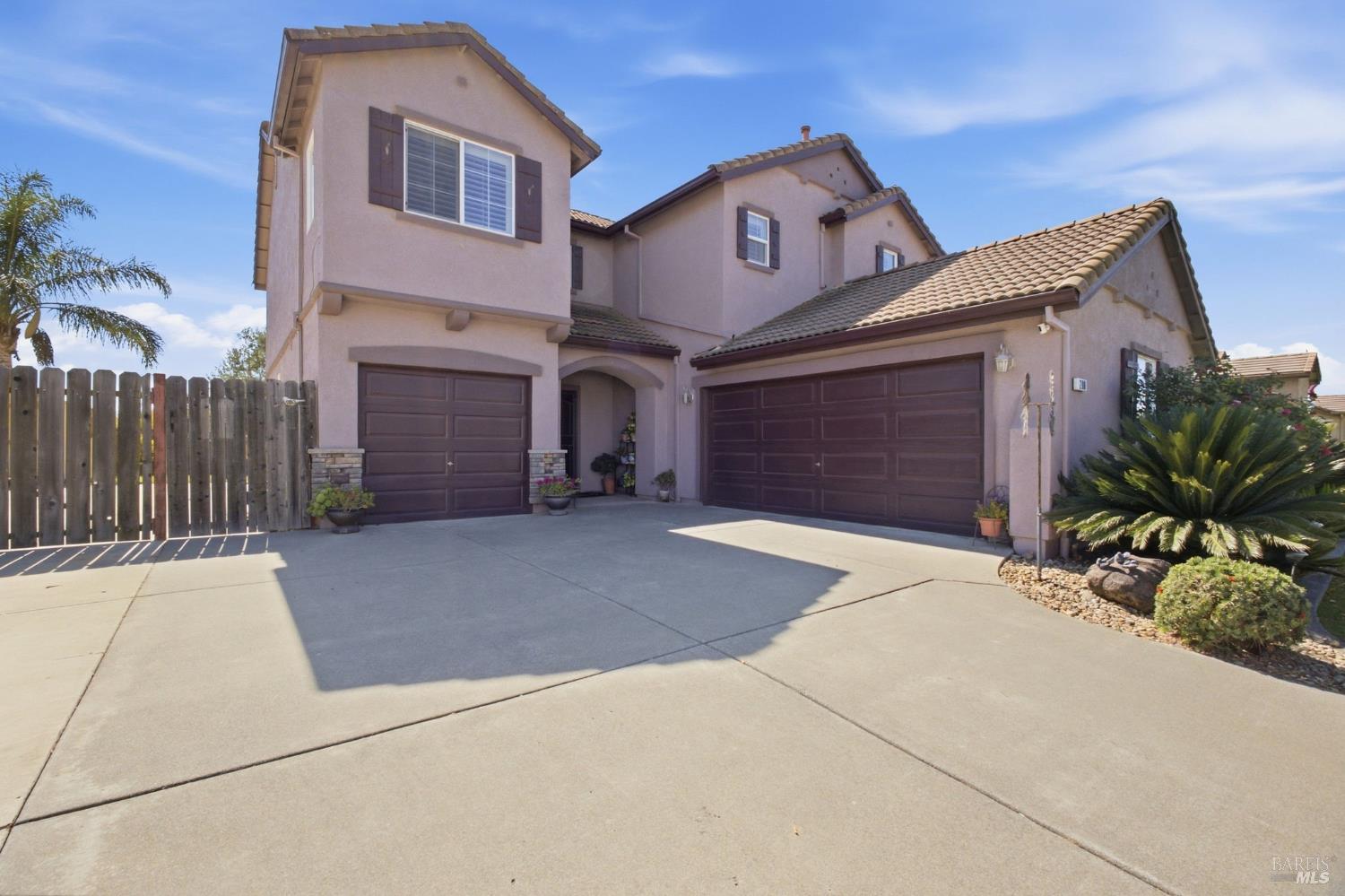 280 Rennert Way Dixon CA 95620