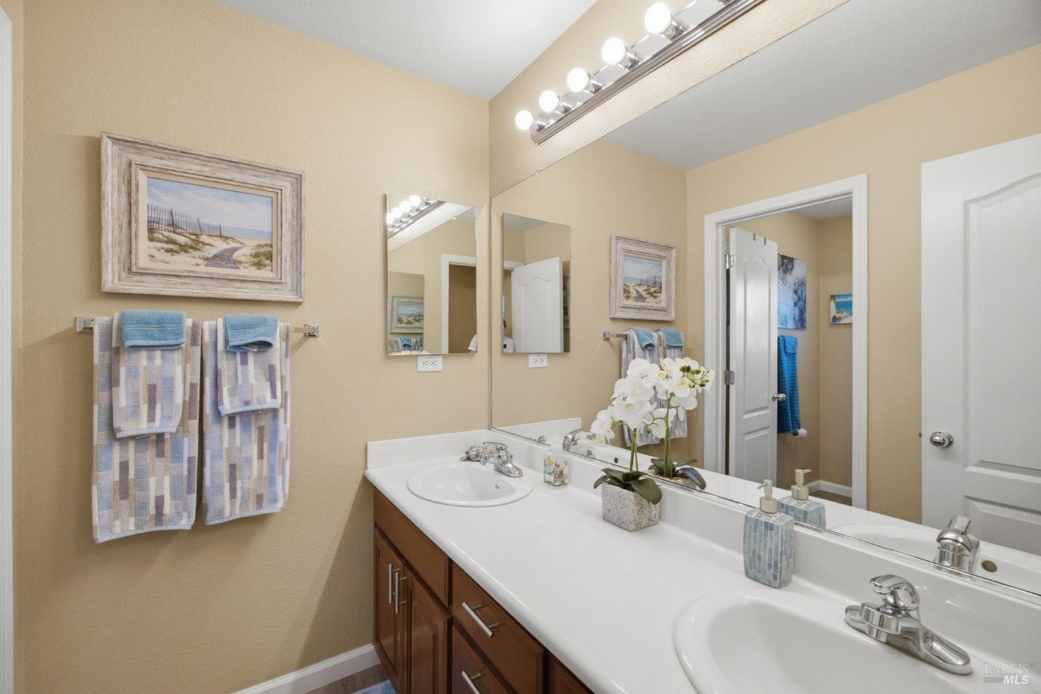 280 Rennert Way Dixon CA 95620