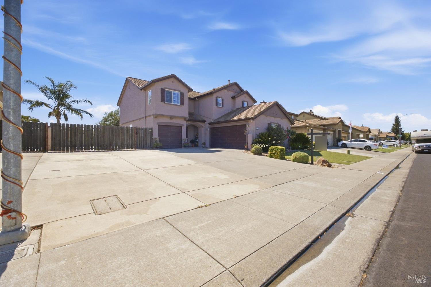 280 Rennert Way Dixon CA 95620