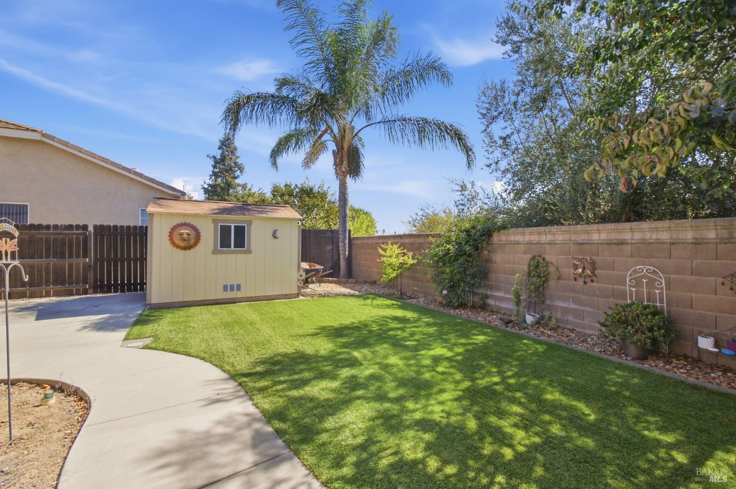 280 Rennert Way Dixon CA 95620