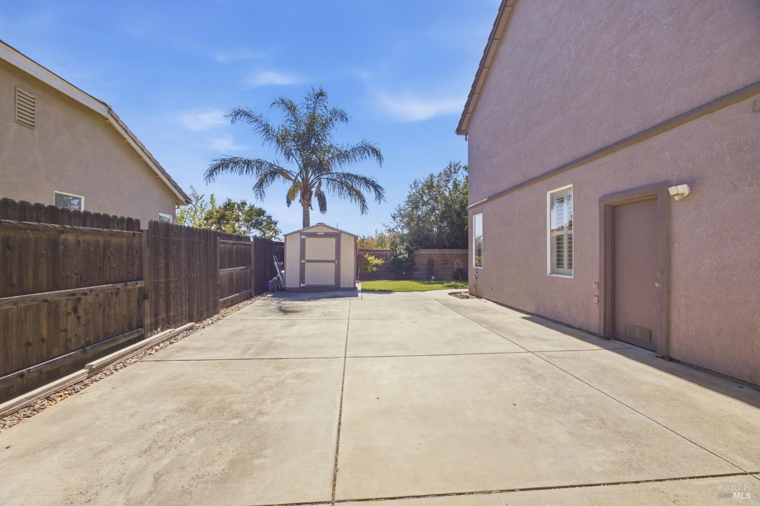 280 Rennert Way Dixon CA 95620