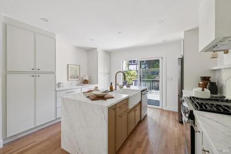 352 Shoreline Highway Mill Valley CA 94941