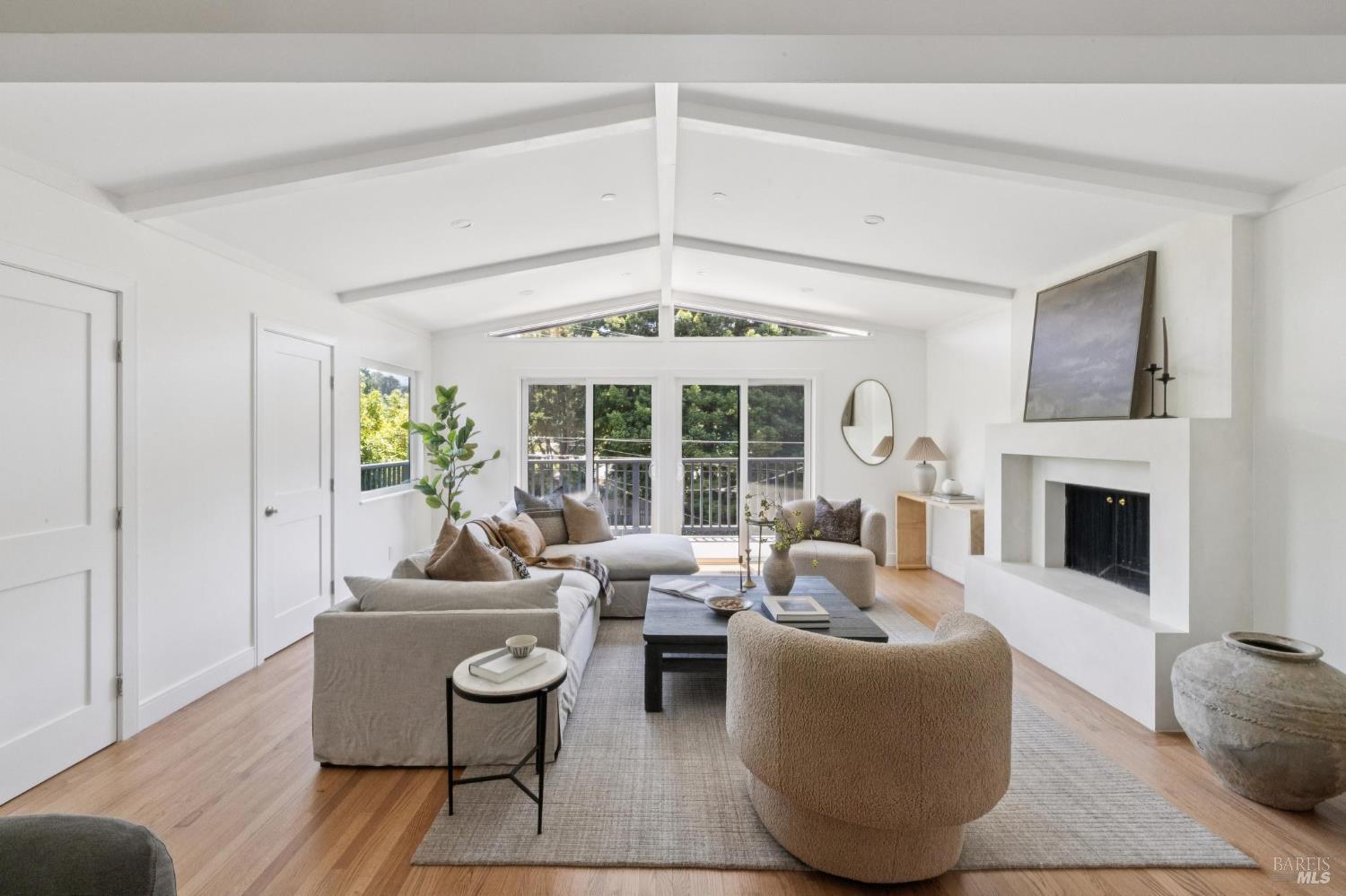 352 Shoreline Highway Mill Valley CA 94941