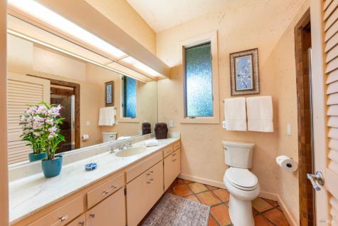 1633 Dry Creek Road Healdsburg CA 95448