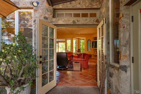 1633 Dry Creek Road Healdsburg CA 95448