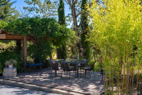 1633 Dry Creek Road Healdsburg CA 95448