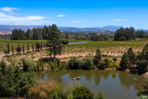 1633 Dry Creek Road Healdsburg CA 95448