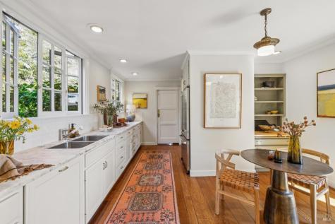 60 Fairway Drive San Rafael CA 94901