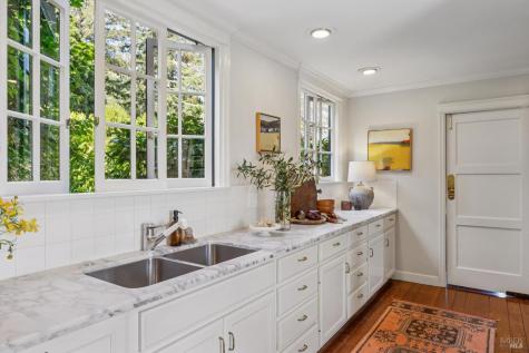 60 Fairway Drive San Rafael CA 94901
