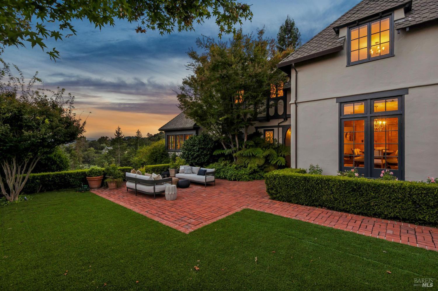 60 Fairway Drive San Rafael CA 94901