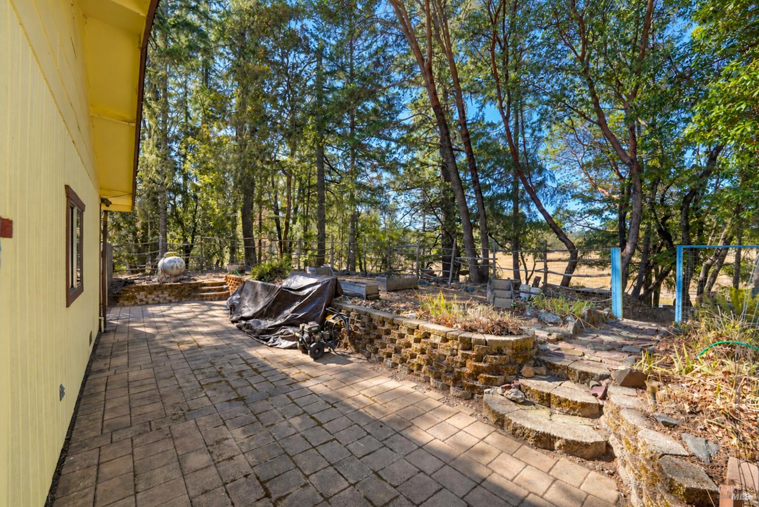 27431 Poppy Drive Willits CA 95490