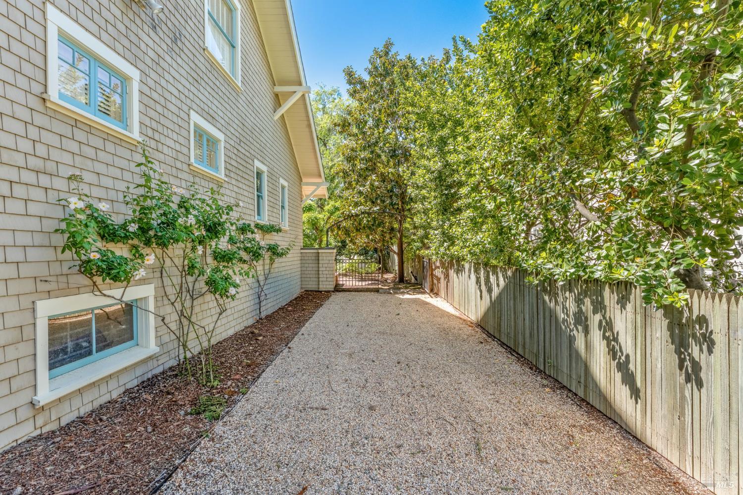 1533 Kearney Street St. Helena CA 94574