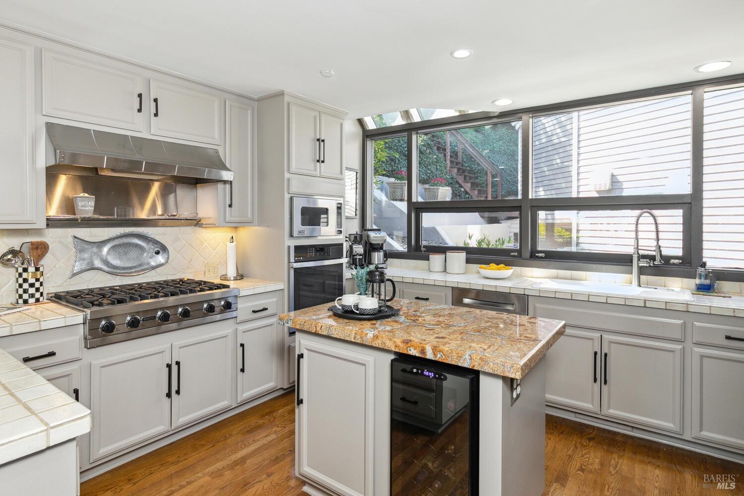 31 Edwards Avenue Sausalito CA 94965