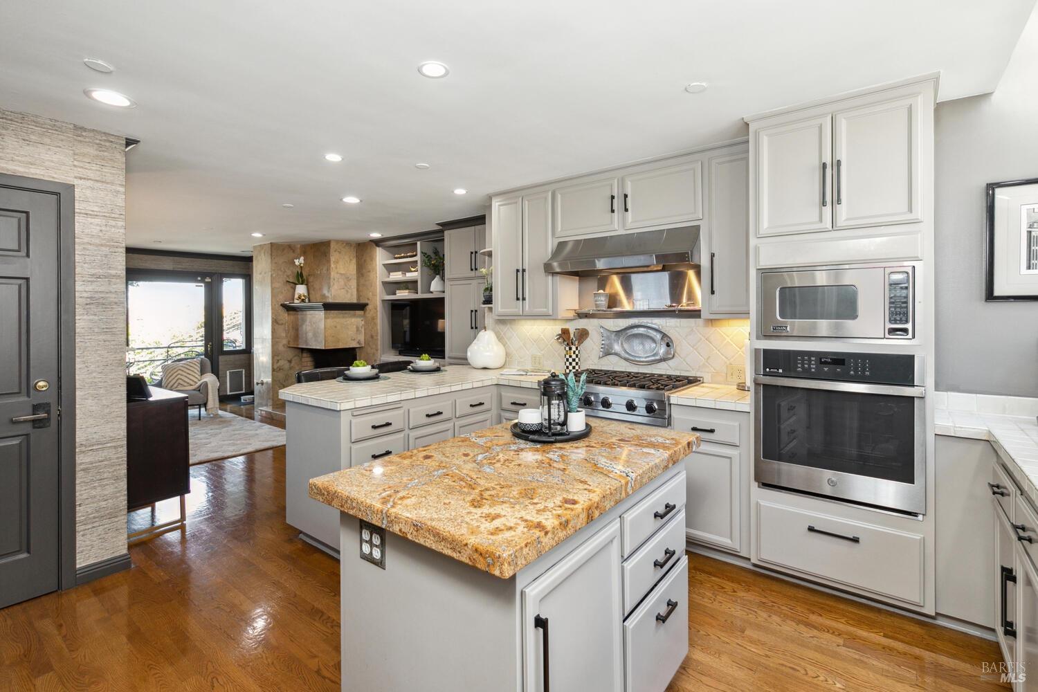 31 Edwards Avenue Sausalito CA 94965