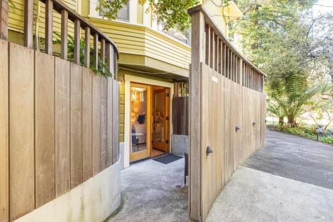 25 W Grant Street Healdsburg CA 95448
