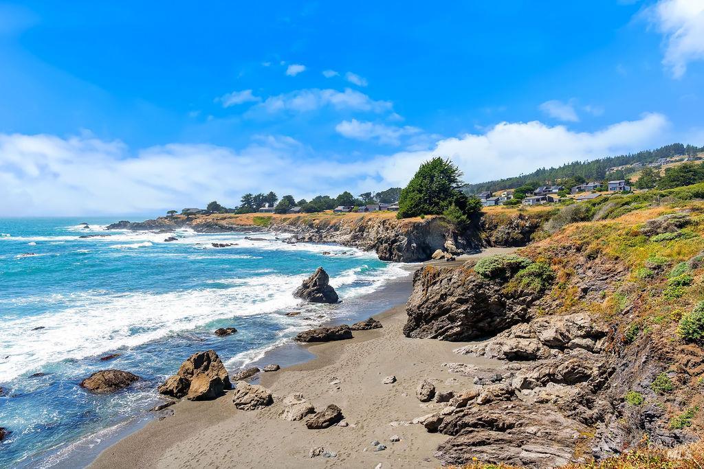 35926 Seaward The Sea Ranch CA 95497
