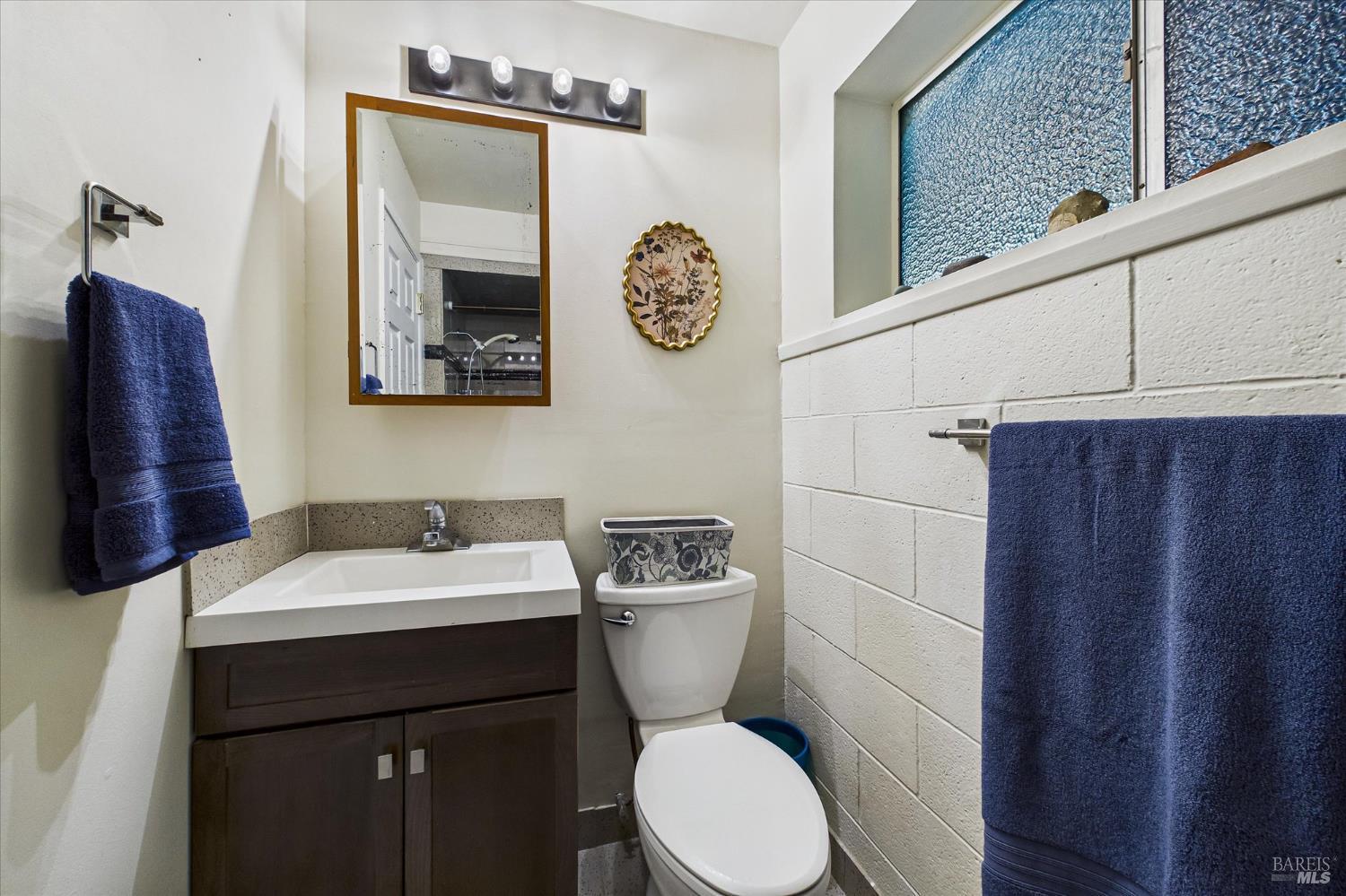 2305 Harris Street Eureka CA 95503