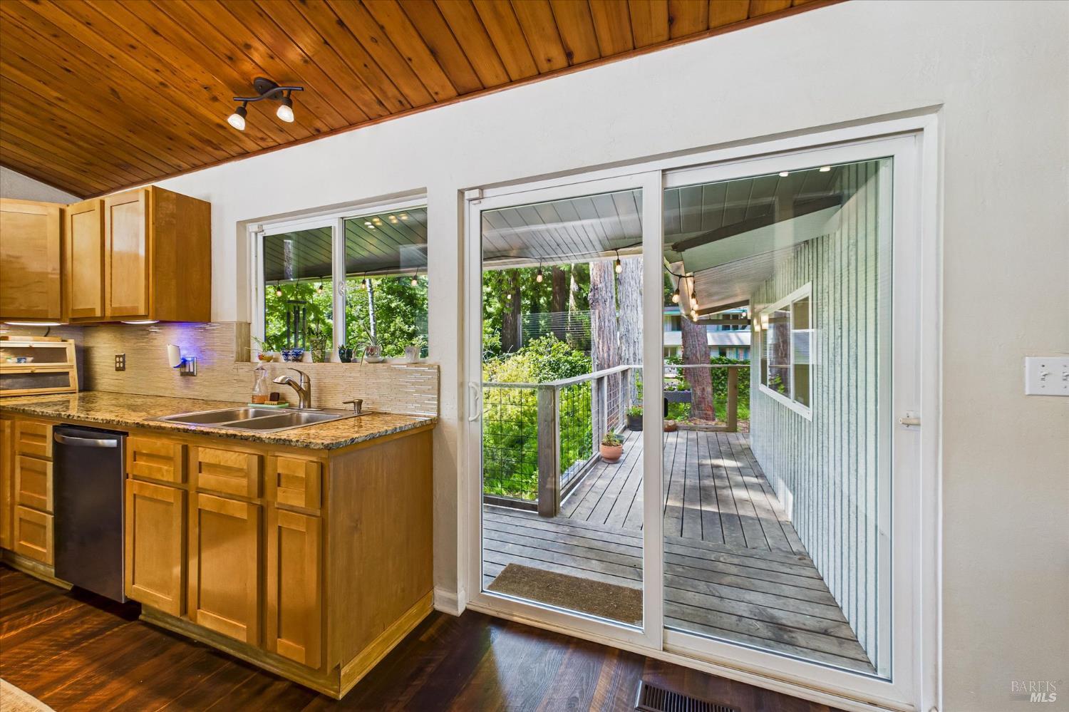 2305 Harris Street Eureka CA 95503