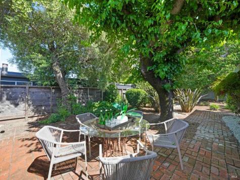 701 Appleberry Drive San Rafael CA 94903