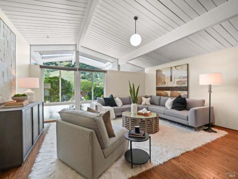 701 Appleberry Drive San Rafael CA 94903