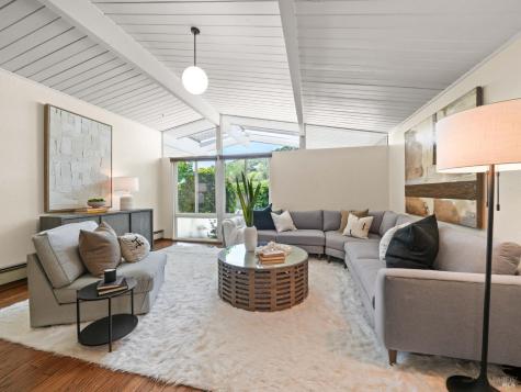 701 Appleberry Drive San Rafael CA 94903