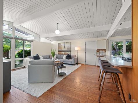 701 Appleberry Drive San Rafael CA 94903