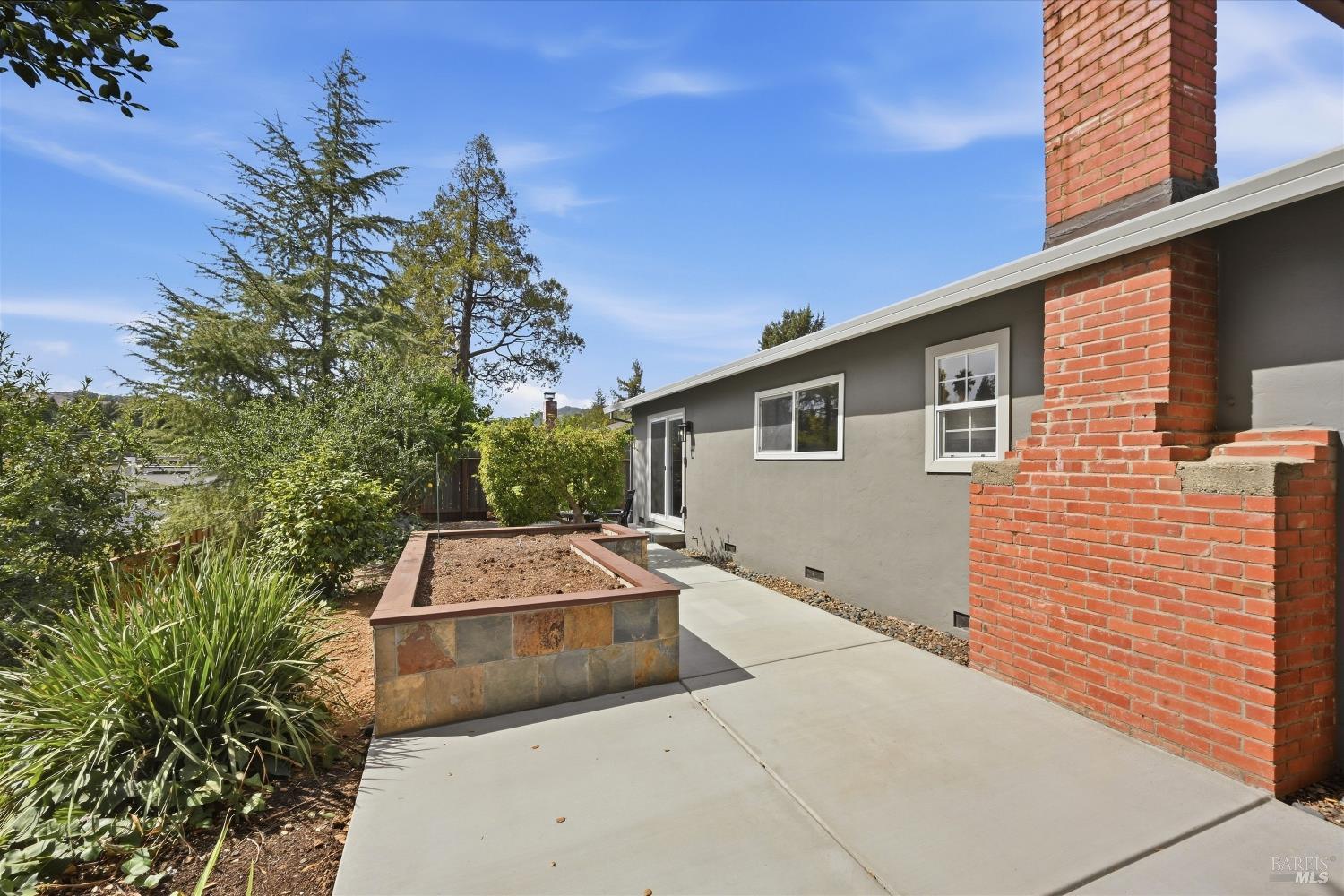 3681 Dartmouth Drive Napa CA 94558