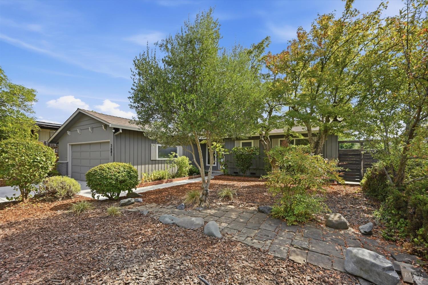 3681 Dartmouth Drive Napa CA 94558