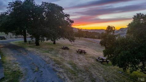 13451 Rockpile Road Healdsburg CA 95448