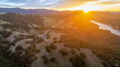 13451 Rockpile Road Healdsburg CA 95448