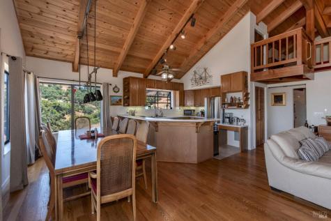13451 Rockpile Road Healdsburg CA 95448
